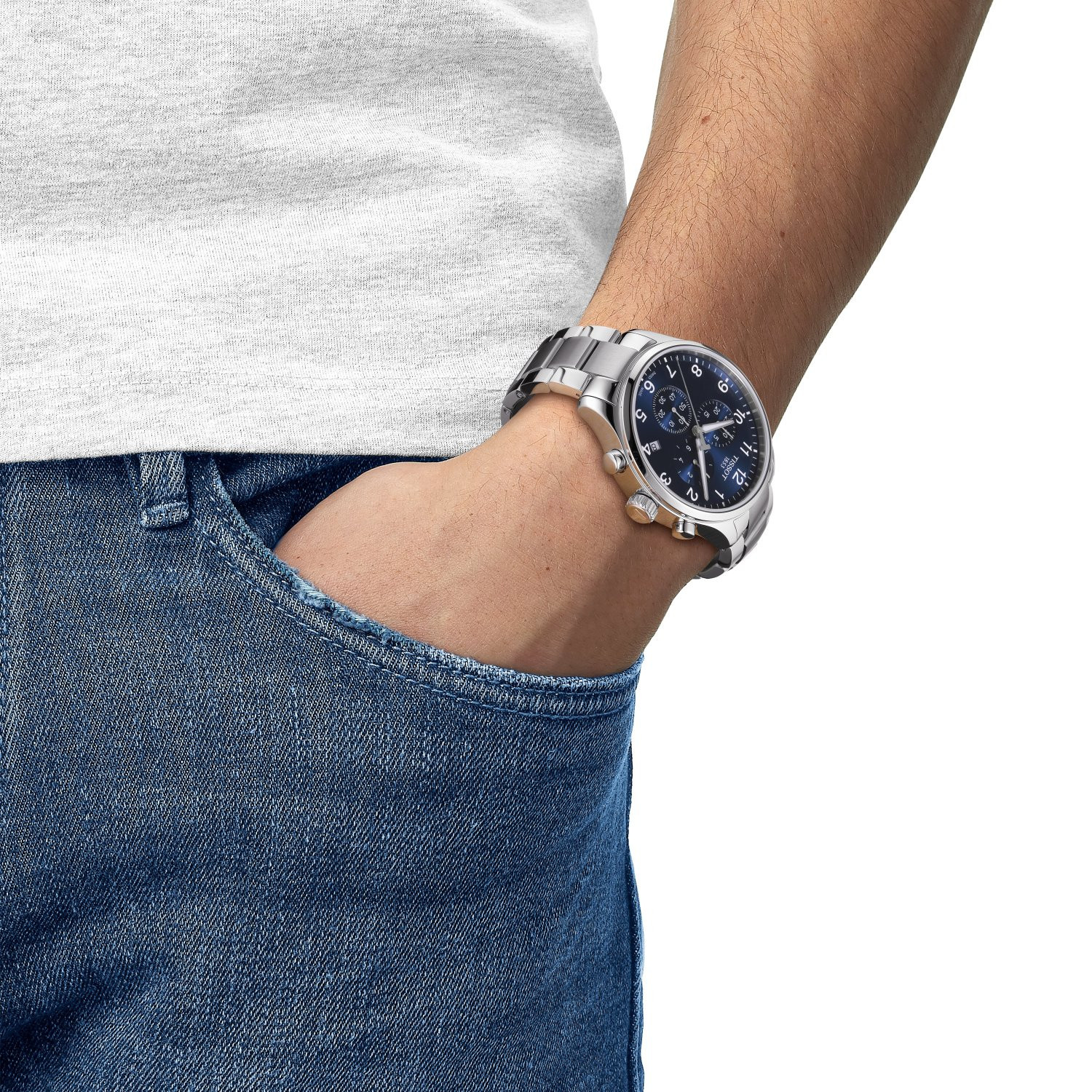 Montre Tissot chrono XL classic acier
cadran bleu